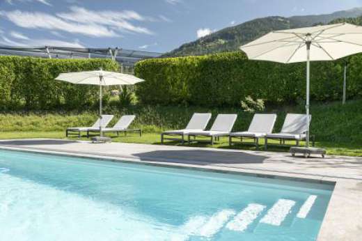 La piscina in giardino
